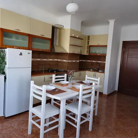 Apartament Homea Cozy Tirana